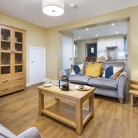 Prázdninový dům Bee Holme *